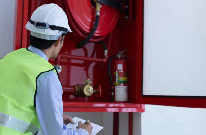 Seu AVCB vence em 2026? Saiba quando iniciar o processo de renovação e como evitar problemas com o Corpo de Bombeiros.